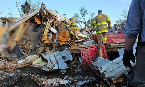 'Tornado bez presedana' u Teksasu ubio četvero ljudi i razorio zgrade