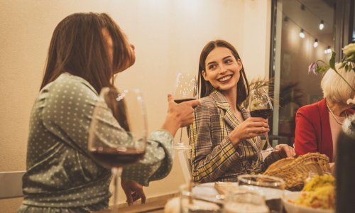 Sunce je u Raku: Je li na ljetni solsticij ljeto na početku ili na sredini?