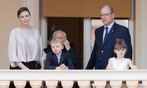 Monegaška kraljevska obitelj na okupu: Usiljen osmijeh najtužnije princeze
