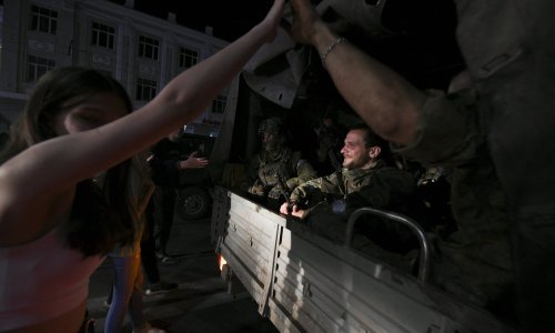 Na autocesti do Moskve i dalje su prepreke; Crveni trg zatvoren