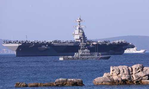 [VIDEO/FOTO] Najmoćniji brod američke ratne mornarice stigao u Split