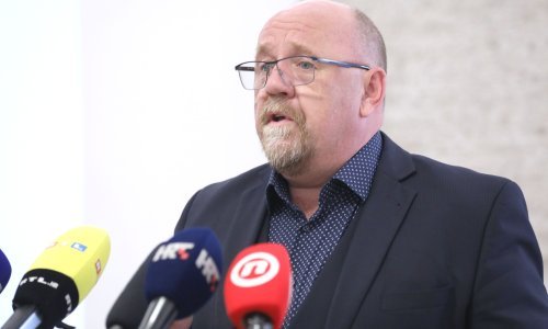 Drele zatražio od premijera smjenu ministrice Vučković