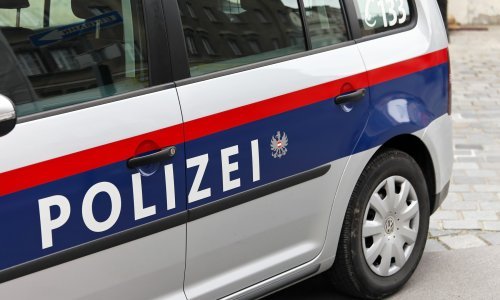 Težak sudar minibusa i kamp-kućice u Austriji, među ozlijeđenima i Hrvati