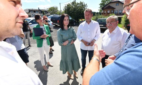 Ministrica Vučković obišla poljoprivredna područja u Varaždinskoj županiji stradala u nevremenu