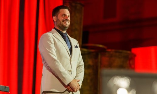 Jeste li znali i da Stjepan Hauser ima jednako talentiranog brata?