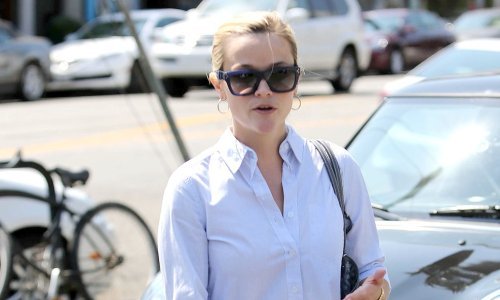 Hit model: Balerinke s ovim chic detaljem ono su što vam treba u ormaru ove sezone