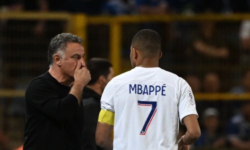 Uhićen trener PSG-a! Optužen za rasnu diskriminaciju pri odabiru igrača