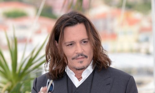 Johnny Depp objavio je autoportret, predstavlja njegovih pet najgorih godina