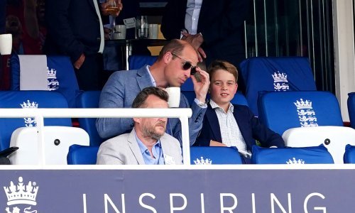 Princ George sve je šarmirao na utakmici, a nije odolio ni slasnoj pizzi