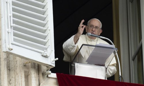 Papa Franjo putuje u Marseille, sastat će se s Macronom