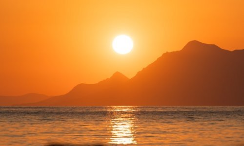 Dalmatinska ljepotica Makarana u novom ruhu dočekuje osmu sezonu