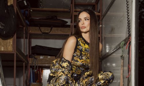 Nepogrešiv stilski odabir: Nitko ne nosi šljokičasto odijelo kao Severina