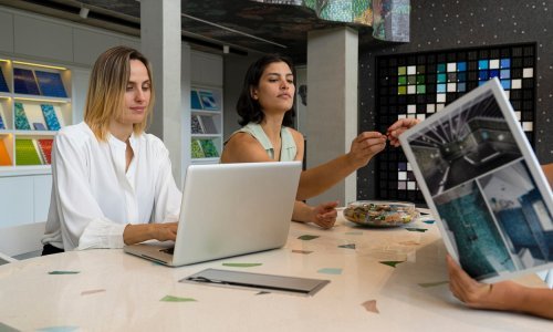 Poduzetnici u Hrvatskoj zadovoljni svojim poslovanjem, ocjenjuju ga četvorkom