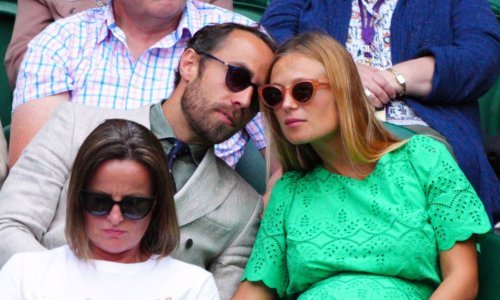 Nekoliko sati nakon objave trudnoće brat Kate Middleton na Wimbledon doveo suprugu