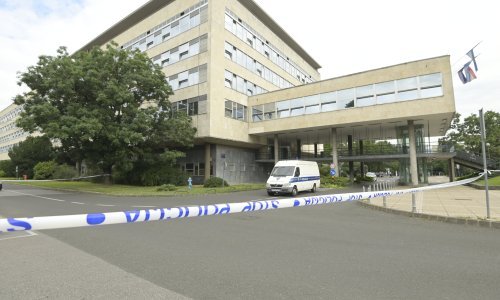Zbog lažne dojave o bombi evakuirana zgrada zagrebačke Gradske uprave