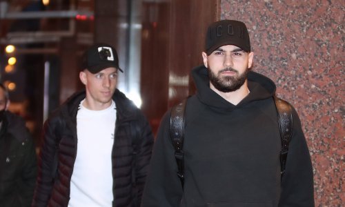 Gvardiol odmara s frendom iz repke, a u kući ih dočekao poseban poklon