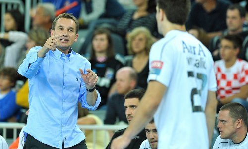 Pisao je povijest hrvatskog rukometa, ali dvostruku trenersku ulogu obnaša u BiH