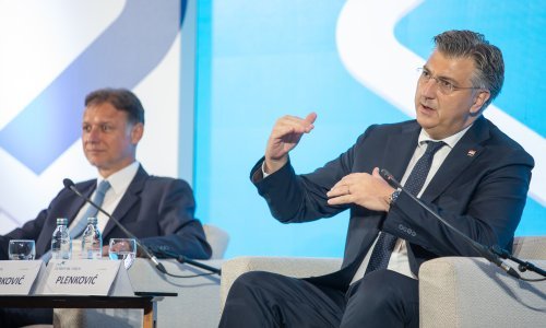 Plenković u Dubrovniku o pomoći Ukrajini, ratnim zločinima i ilegalnim migracijama