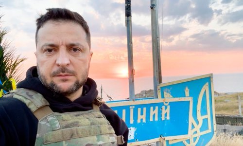 Zelenski na Zmijskom otoku: 'Hvala svakom našem vojniku za ovih 500 dana'