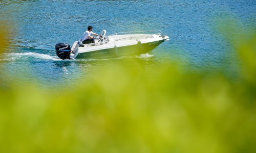Nekoliko turista kažnjeno zbog glisiranja blizu obale, policija upozorava vozače