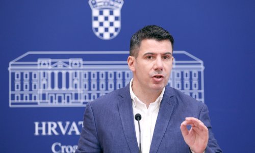 Grmoja: Plenković je svakoj obitelji kroz plinsku aferu uzeo ljetovanje
