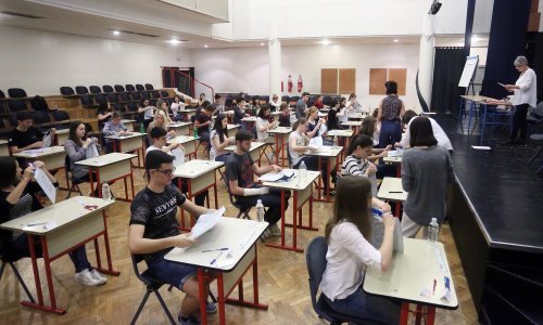 Maturu palo duplo više gimnazijalaca nego lani, gotovo 2000 učenika bez boda na eseju