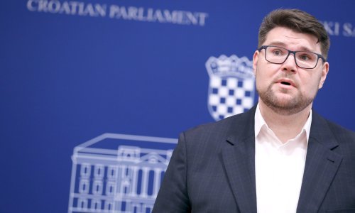 Grbin: Plenković je spreman druge baciti pod autobus kako bi spasio sebe