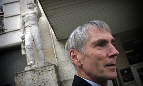 Uspon i pad inovativnog slovenskog tajkuna: Tko je Sandi Češko?