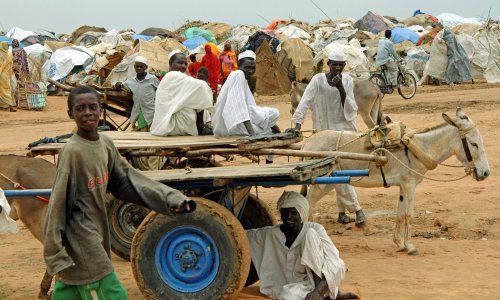 Sudanci bježe od paravojske, vode se žestoke bitke