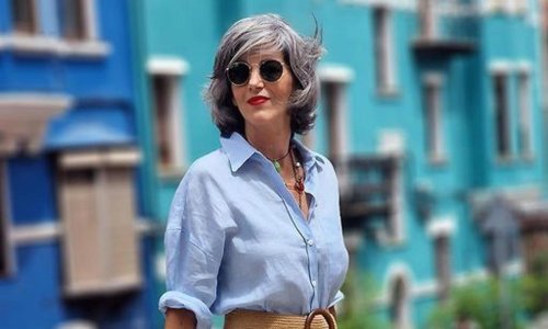 Pomlađuje u trenu: Šarmantna Zarina suknja osvojila je i sjedokosu trendsetericu