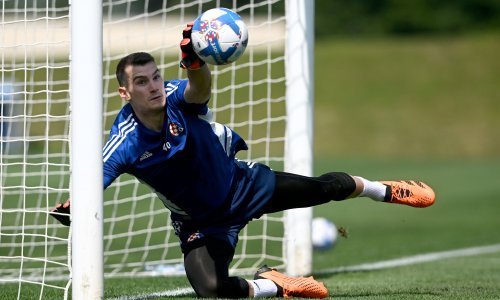 Težak udarac za Dinamo, ali i spas za blagajnu Modrih: Livaković prodan!