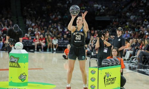 Ova je djevojka 'posramila' Curryja i najbolje tricaše svijeta. Gledajte i uživajte!