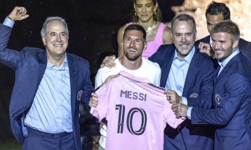 Ni kiša ni grmljavina nisu spriječili više od 20.000 navijača na predstavljanju Lea Messija