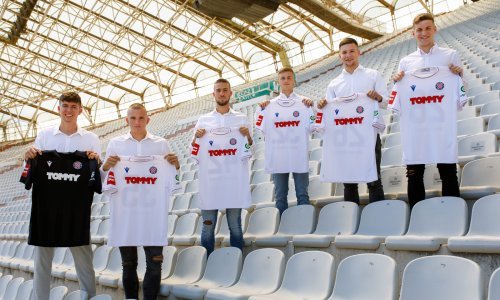 Šestorica mladih igrača produžili ugovore s Hajdukom; oni su budućnost 'bilih'