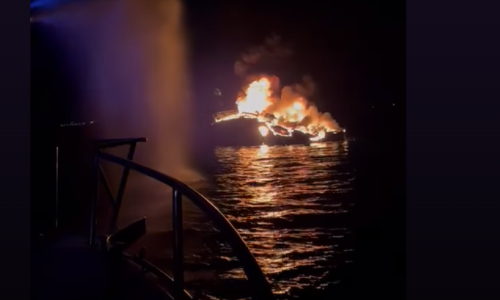 Sedmero Nijemaca spašeno s goruće brodice kod Sv. Petra na Moru