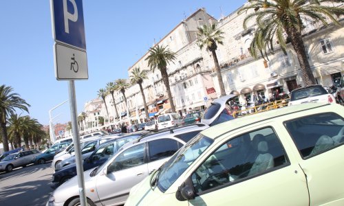 Osobe s invaliditetom lakše do povlastica u prometu, nekima i besplatan prijevoz trajektom