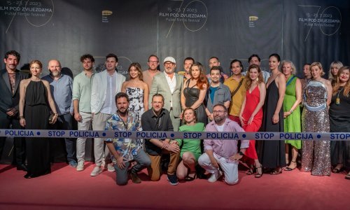 Pula: Održana premijera filma prema romanu Zorana Ferića