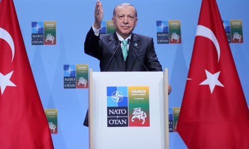 Turska poziva Švedsku da djeluje protiv terorizma za podršku članstvu u NATO-u