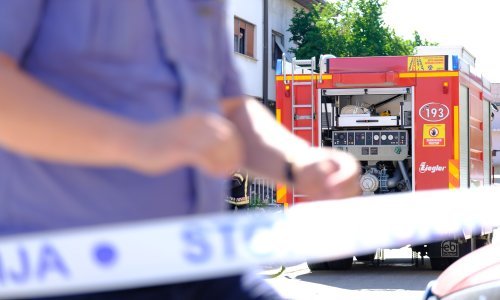 Izgorjela terasa kafića u zagrebačkoj Dubravi