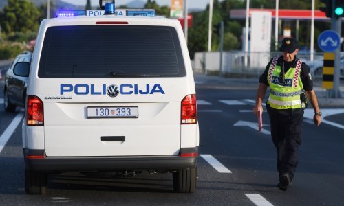 Crnogorac kod Zaprešića u gepeku švercao migrante pa krenuo u bijeg, nije uspio