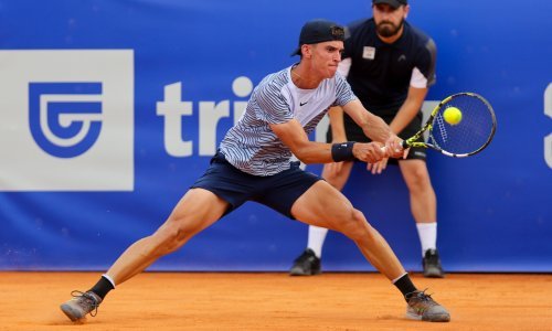 Dino Prižmić za sat i 16 minuta s terena 'pomeo' pet godina starijeg Duju Ajdukovića