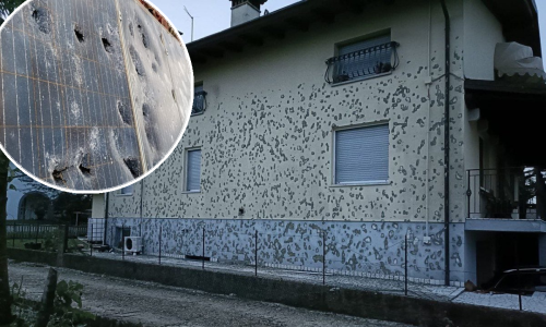 Tuča od 20 cm doslovno izrešetala kuće, solarni paneli poderani kao papir