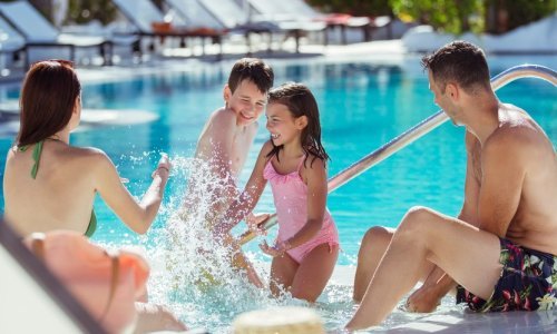 Rovinj: Ručnim satom snimao nagu djecu na bazenu