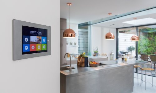 Jesu li ljudi postali taoci pametnih uređaja u vlastitim domovima?