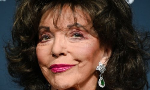 Neuništiva Alexis: Joan Collins 'okinula' selfi sa slavnim supermodelom
