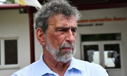 Fuchs obišao nevremenom poharane škole u Slavoniji; u nekima upitan početak nastave