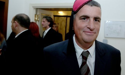 Bulj optužio supruga ministrice za prijetnje: Za bistru vodu spreman sam i popiti metak