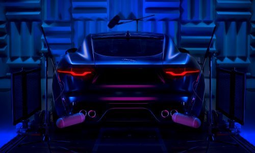 Poslušajte kako zvuči Jaguar F-type R 75: Nepogrešiv zvuk njegovog V8 motora pohranjen u knjižnici