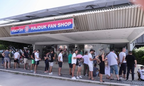 Hajduk rasprodao Poljud, a za sve one koji su ostali bez ulaznice imamo rješenje!