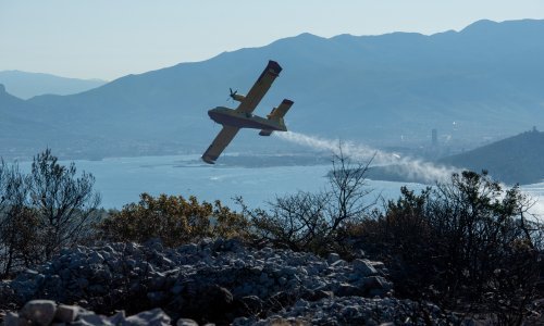Policija otkrila tko je na Čiovu dronom ometao gasitelje, zaradio je prijavu